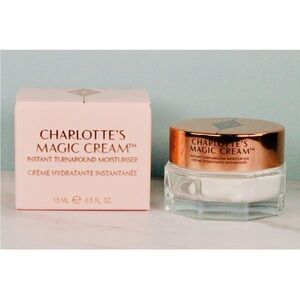 Charlotte Tilbury Magic Cream - Gold and White
